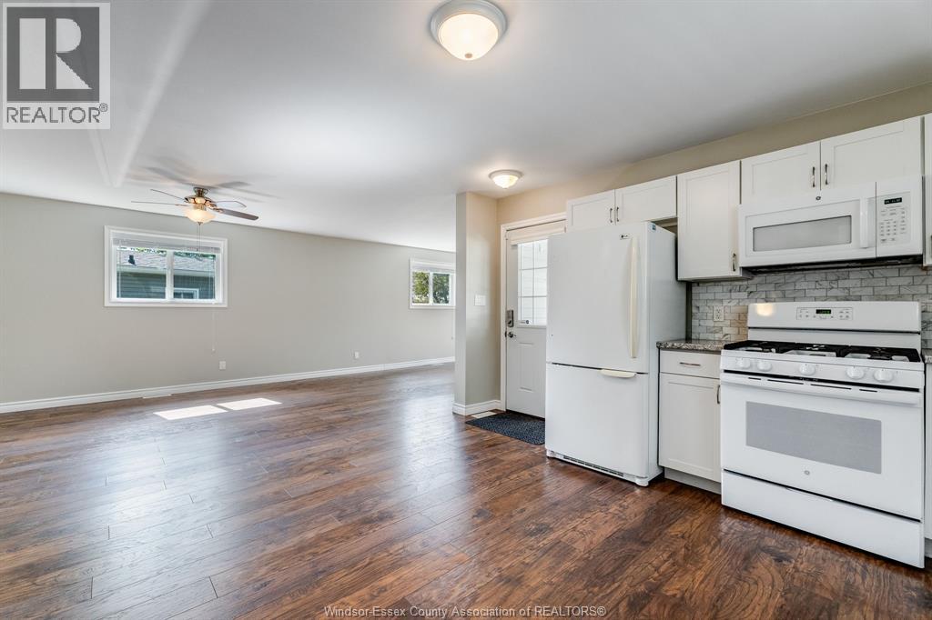 145 Dana, Essex, Ontario, N8M2A3, Essex, Ontario — photo 4 of 5
