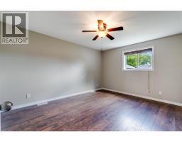 145 Dana, Essex, ON N8M2A3 Photo 10
