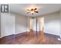 145 Dana, Essex, ON N8M2A3 Photo 11