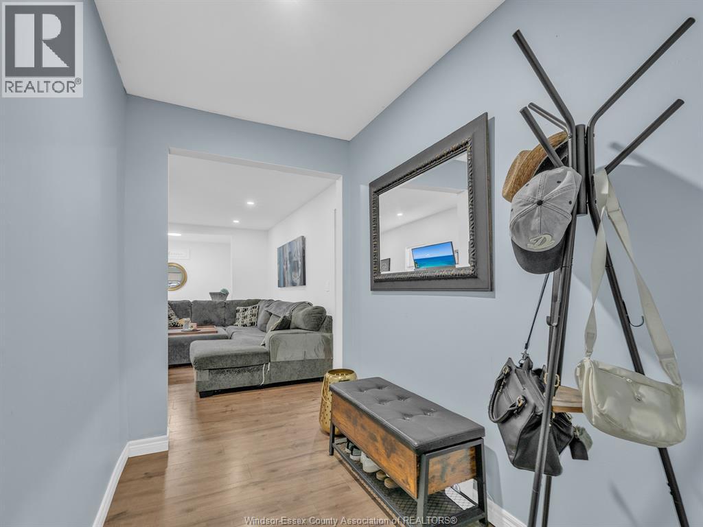 431 WELLINGTON - 10