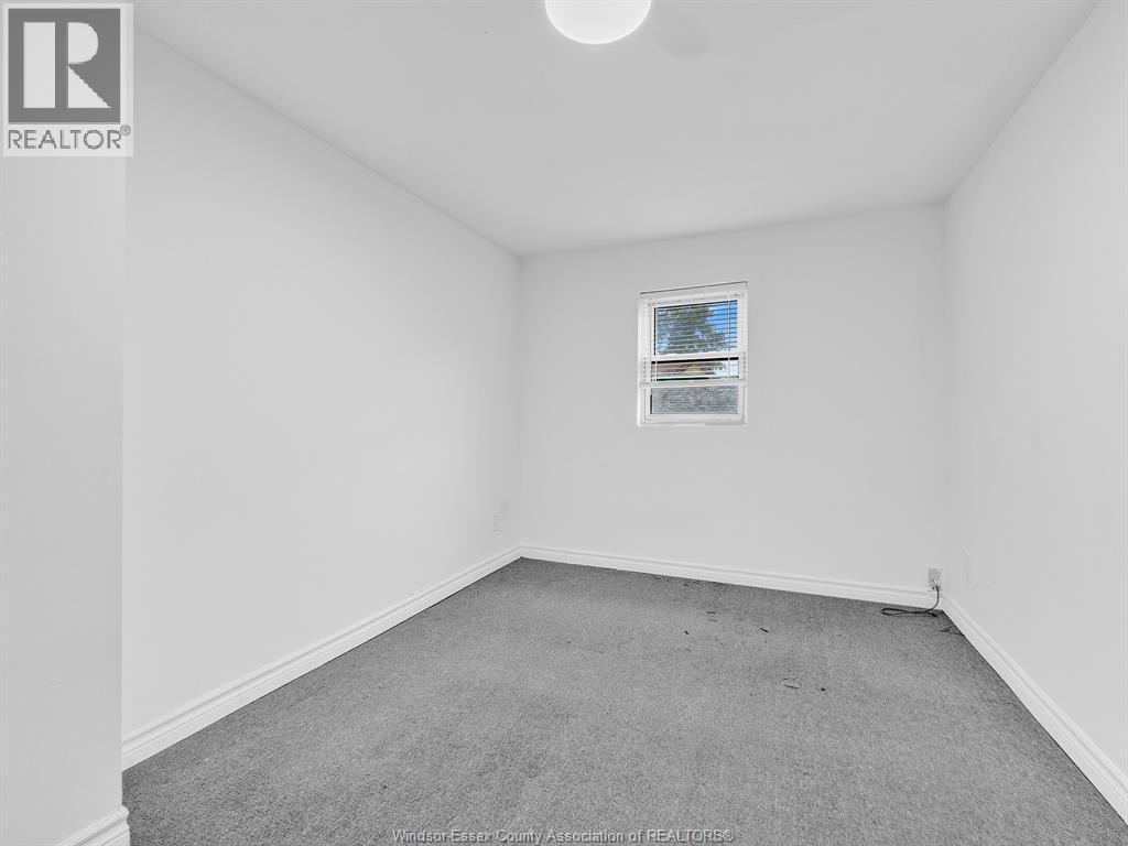 431 WELLINGTON - Image 26