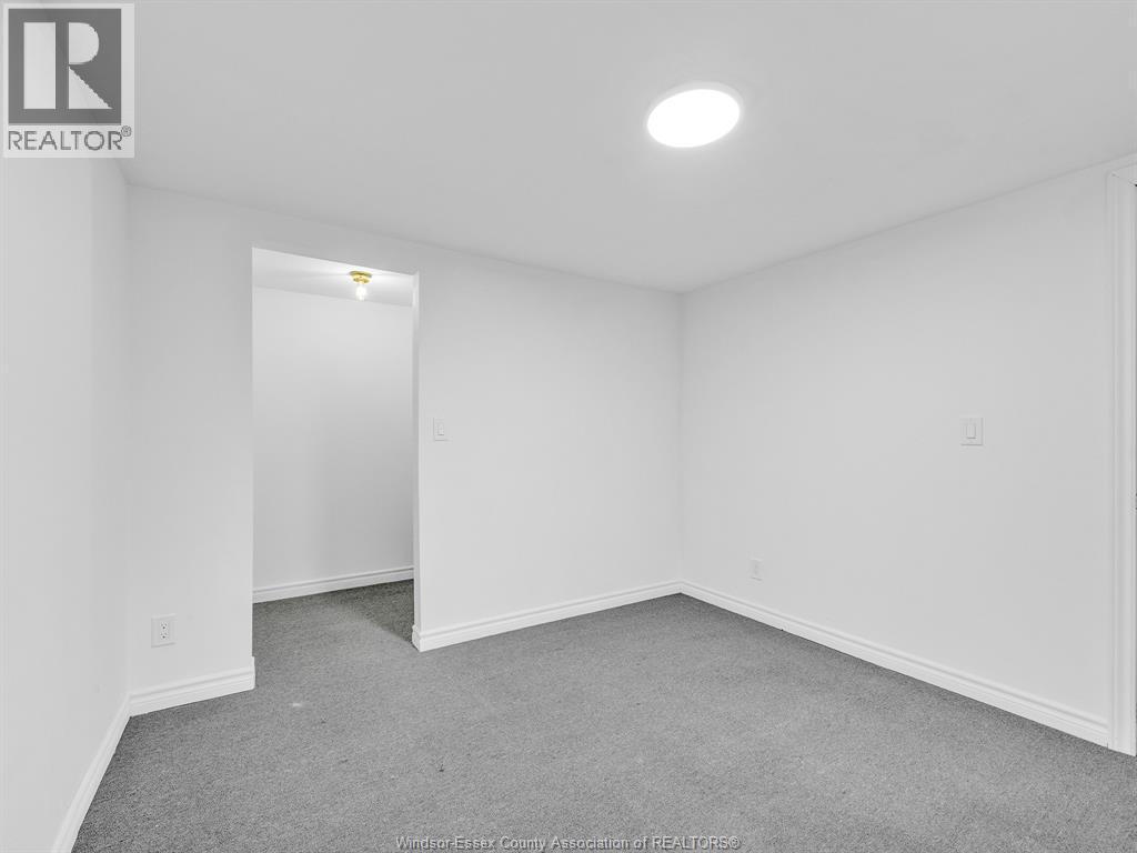 431 WELLINGTON - 28