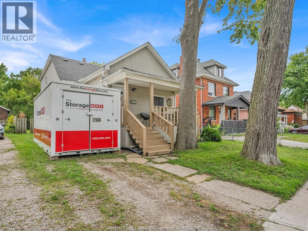 431 WELLINGTON - Image 4