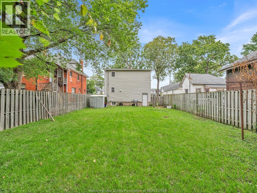 431 WELLINGTON - Image 7