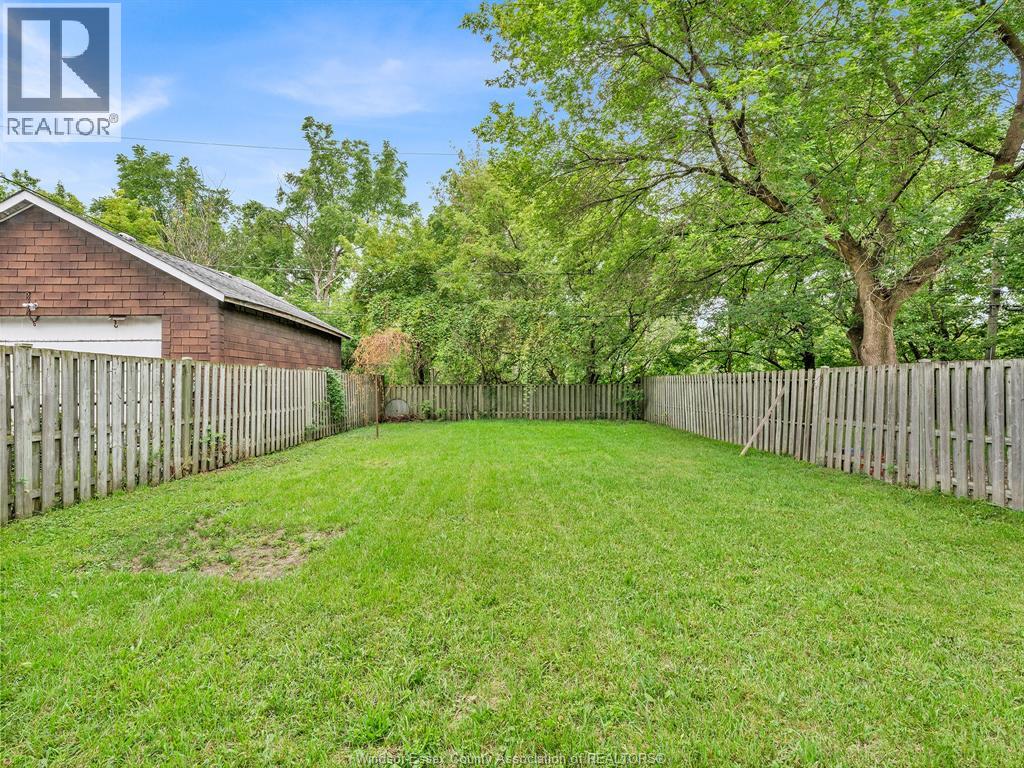 431 WELLINGTON - Image 8