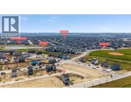2112 152 Avenue NW - photo 2