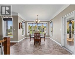 Family room - 2256 Township Road 334, Rural Mountain View County, AB T4H4H1 Photo 11