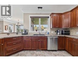 4pc Bathroom - 2256 Township Road 334, Rural Mountain View County, AB T4H4H1 Photo 13