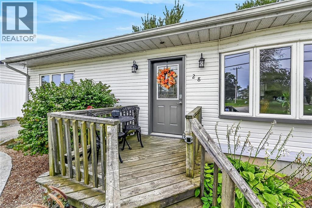 28 NELLES Street E - Image 6