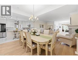 4pc Ensuite bath - 305 Caledon Avenue, Hamilton, ON L9C3C9 Photo 9