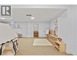 253 Upper Mount Albion Road, Stoney Creek, ON L8J1V1 Photo 32