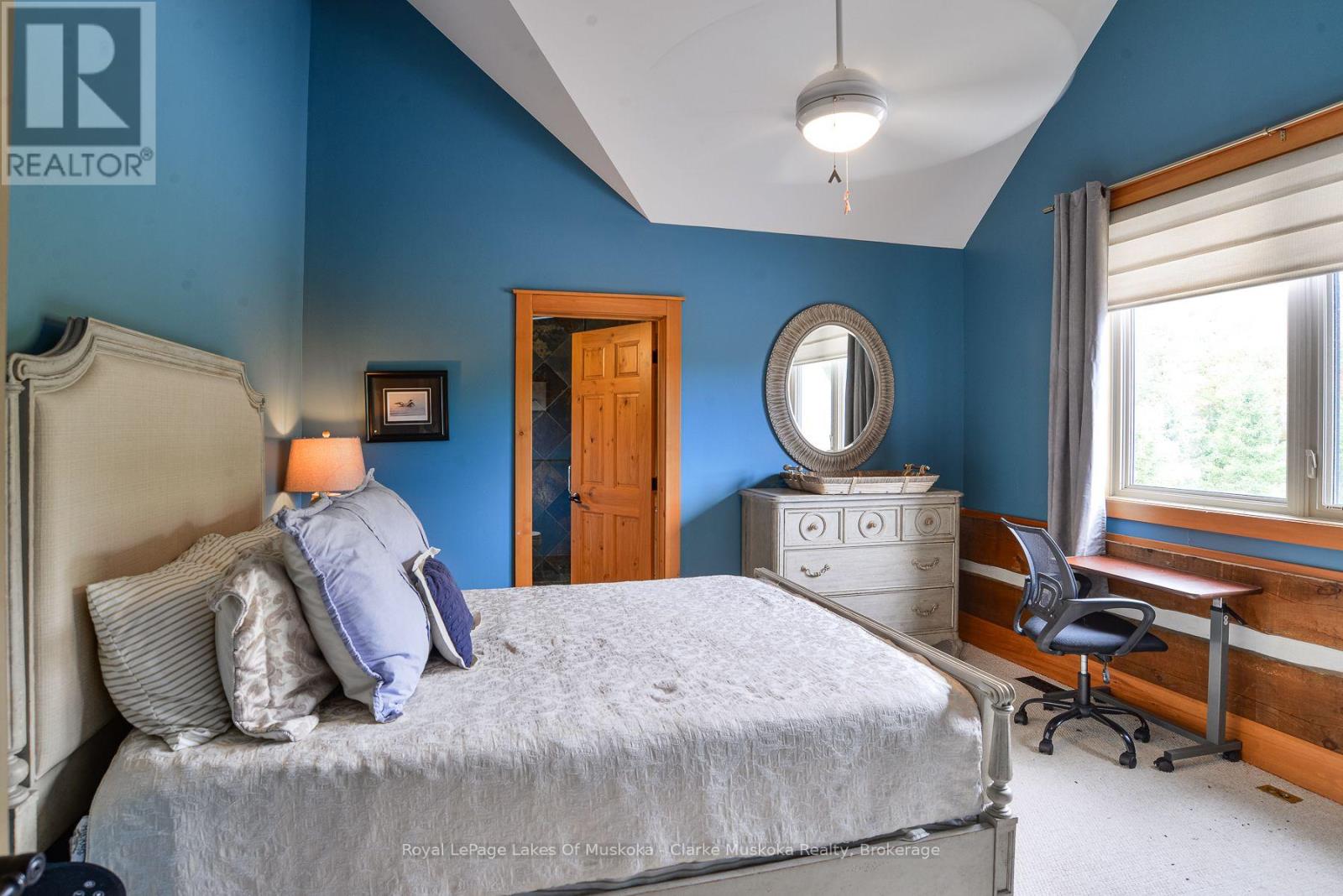 1035 BREEZY POINT ROAD - 28