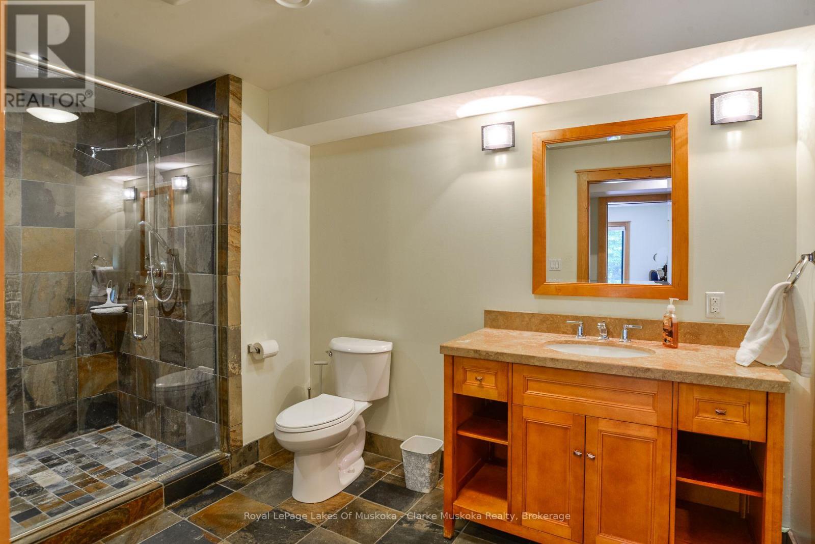 1035 BREEZY POINT ROAD - 40