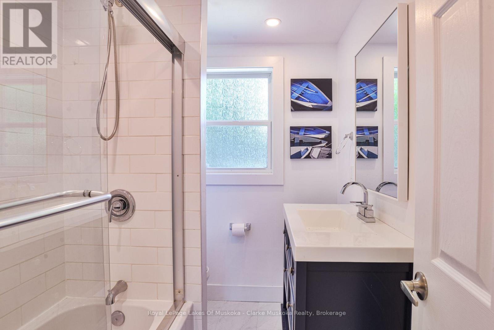 815 MUSKOKA ROAD S - 11
