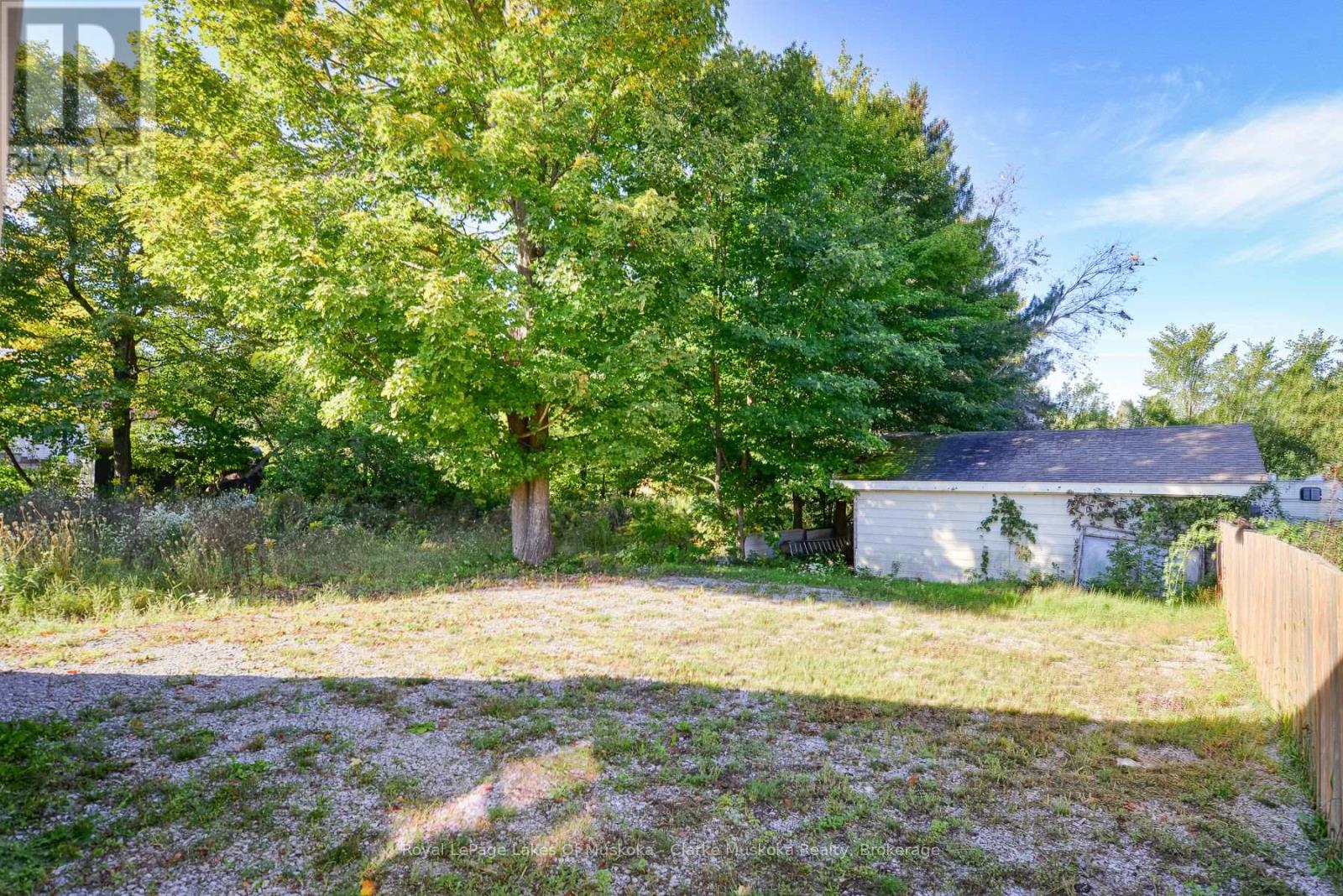 815 MUSKOKA ROAD S - Image 17