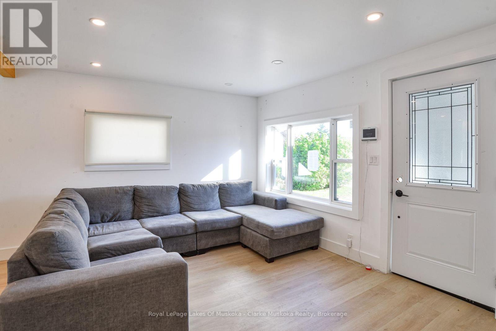 815 MUSKOKA ROAD S - Image 5