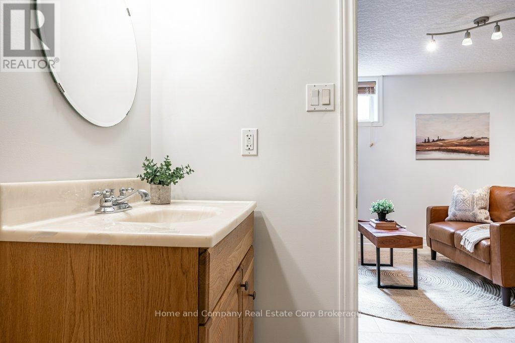 3 LIGHTBOURNE AVENUE - Image 27