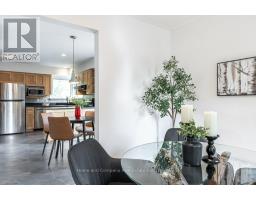 Kitchen - 3 Lightbourne Avenue, Stratford, ON N4Z1J9 Photo 9