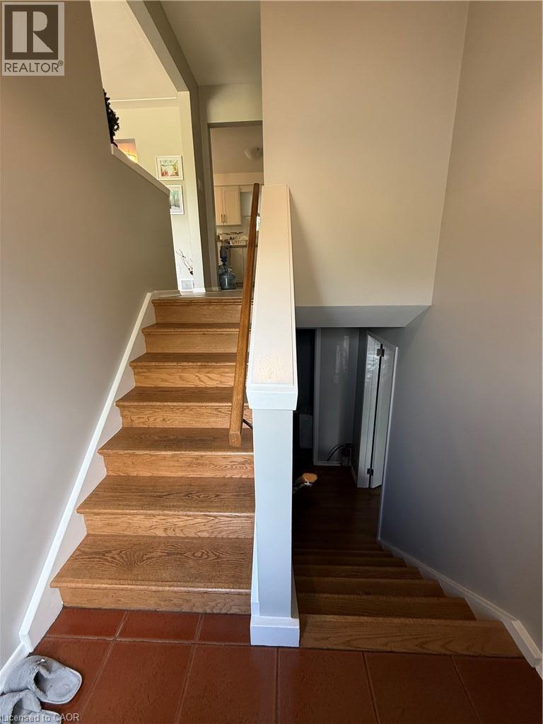 281 TOLL GATE Boulevard — photo 2