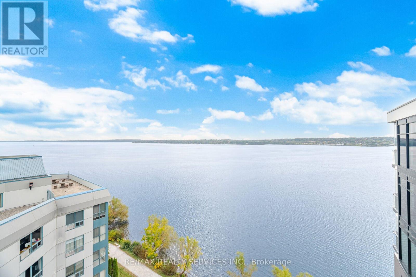 620-185 Dunlop Street, Barrie photo 38