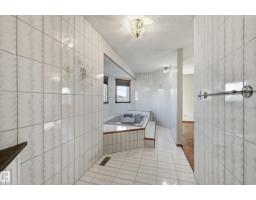 7708 158 Av Nw, Edmonton, AB T5Z2R7 Photo 22