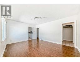 1610 40 Street Sw, Calgary, AB T3C1W9 Photo 14