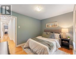1045 Ossington Avenue, Toronto, ON M6G3V9 Photo 24