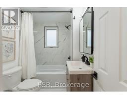 1045 Ossington Avenue, Toronto, ON M6G3V9 Photo 26
