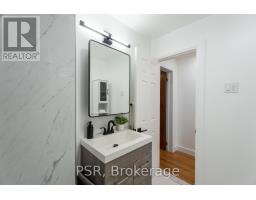 1045 Ossington Avenue, Toronto, ON M6G3V9 Photo 28
