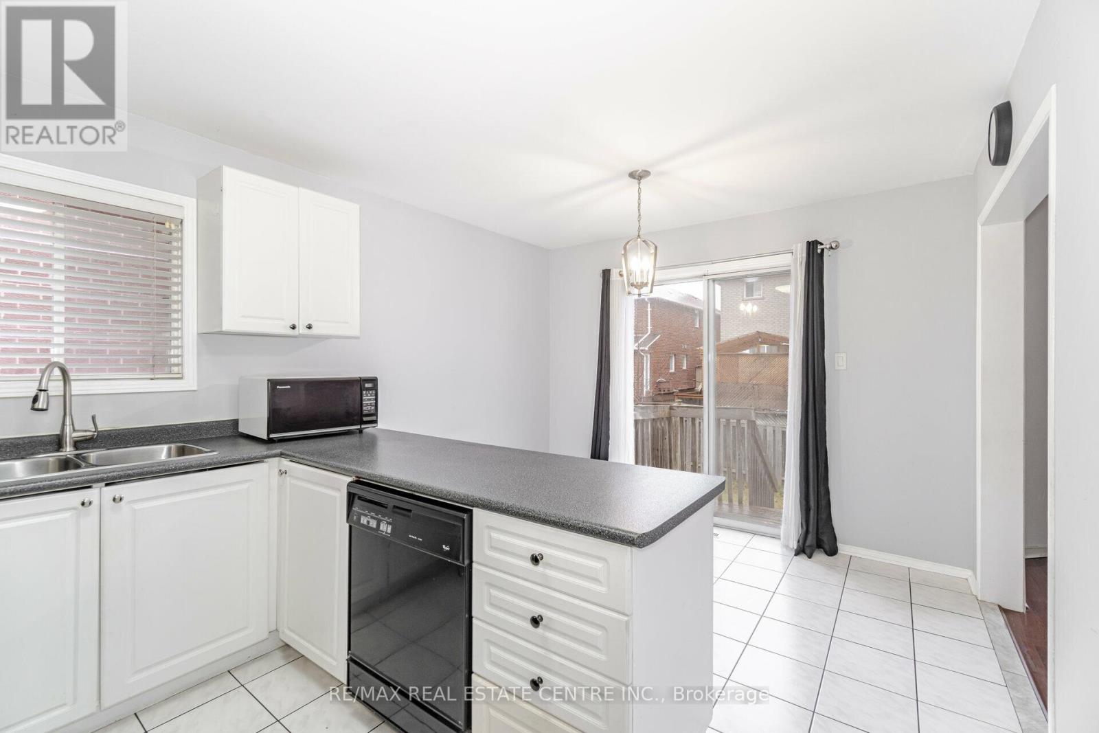 3727 ALTHORPE CIRCLE - 12