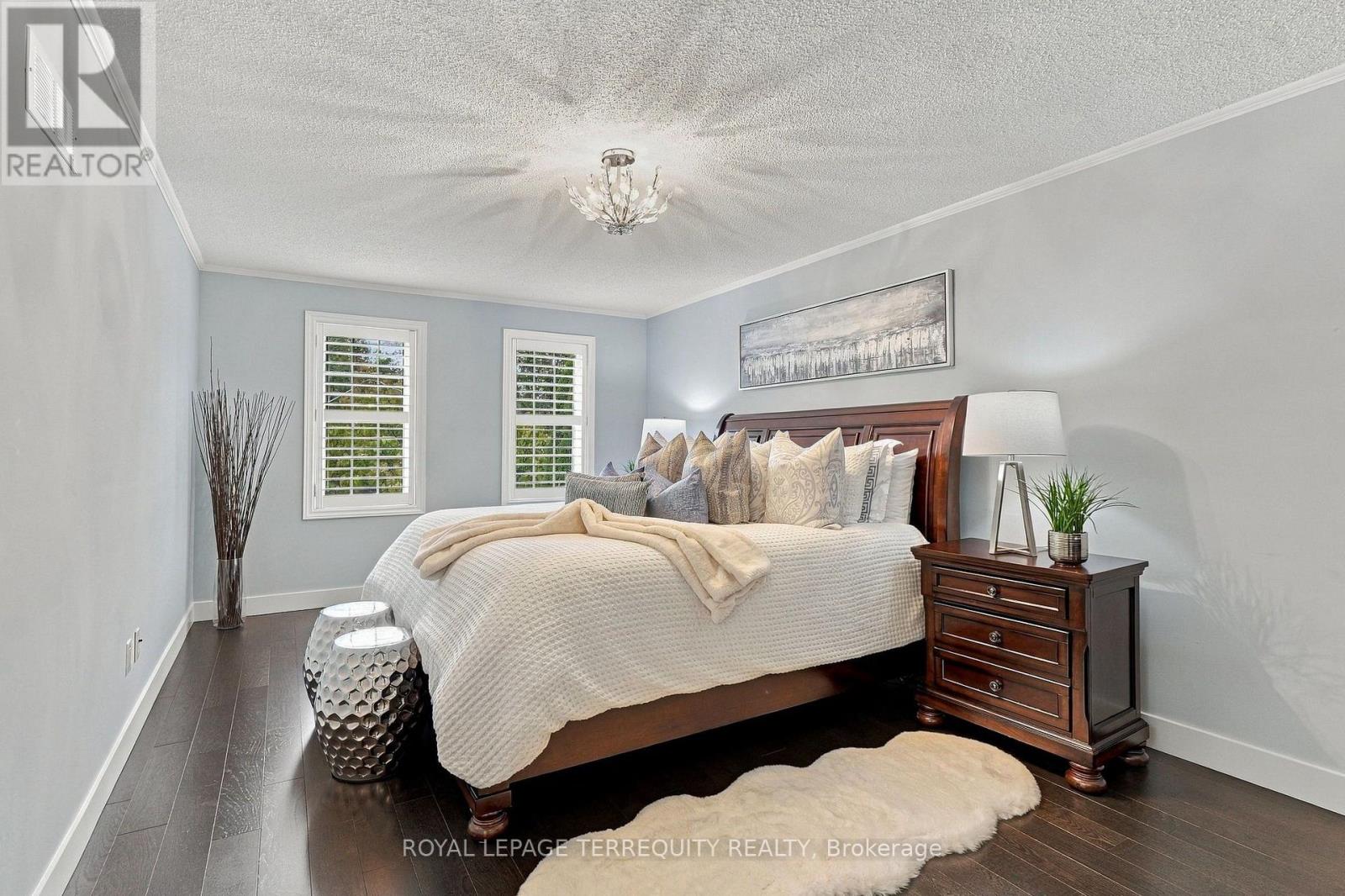 3956 Chadburn Crescent, Mississauga, ON photo 25