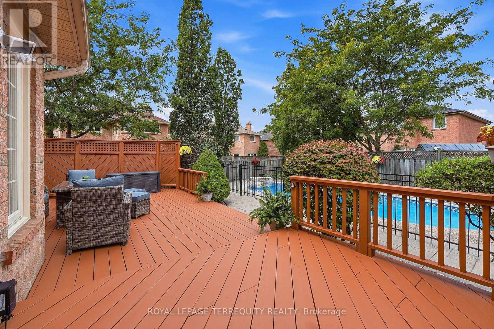 3956 Chadburn Crescent, Mississauga, ON photo 46