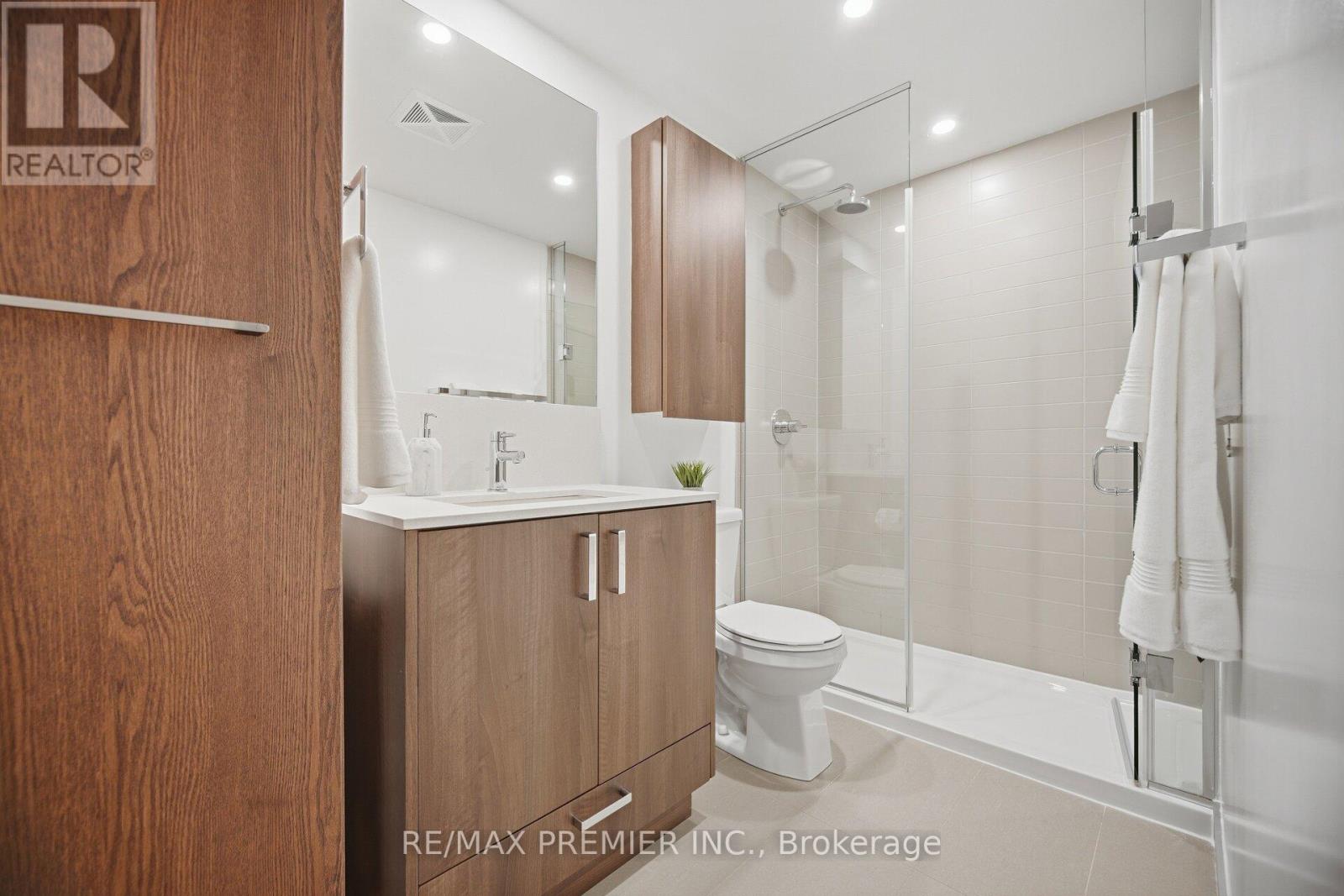 #610 1787 ST. CLAIR AVENUE - 20