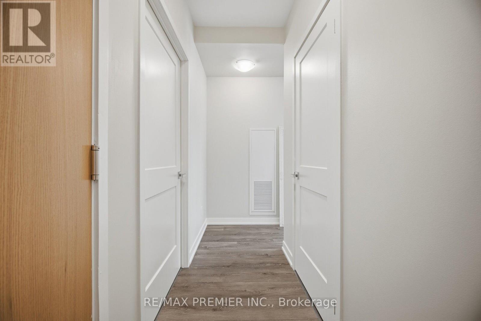Photo of 610 - 1787 ST. CLAIR AVENUE