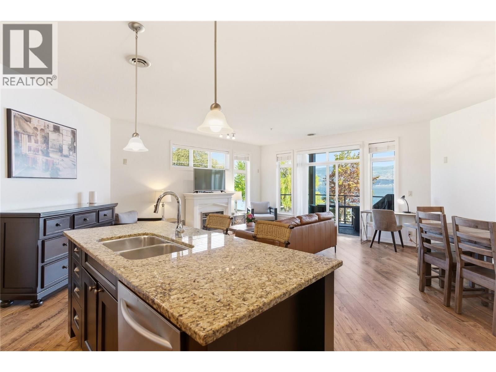 #7305 4024 Pritchard Drive - Image 9