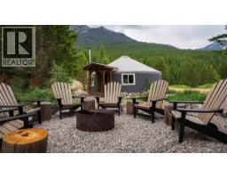 7058 95 Highway, Radium Hot Springs, BC V0A1M0 Photo 16