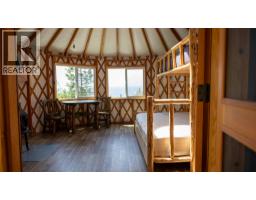 7058 95 Highway, Radium Hot Springs, BC V0A1M0 Photo 19