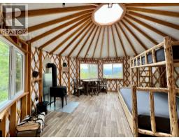 7058 95 Highway, Radium Hot Springs, BC V0A1M0 Photo 21