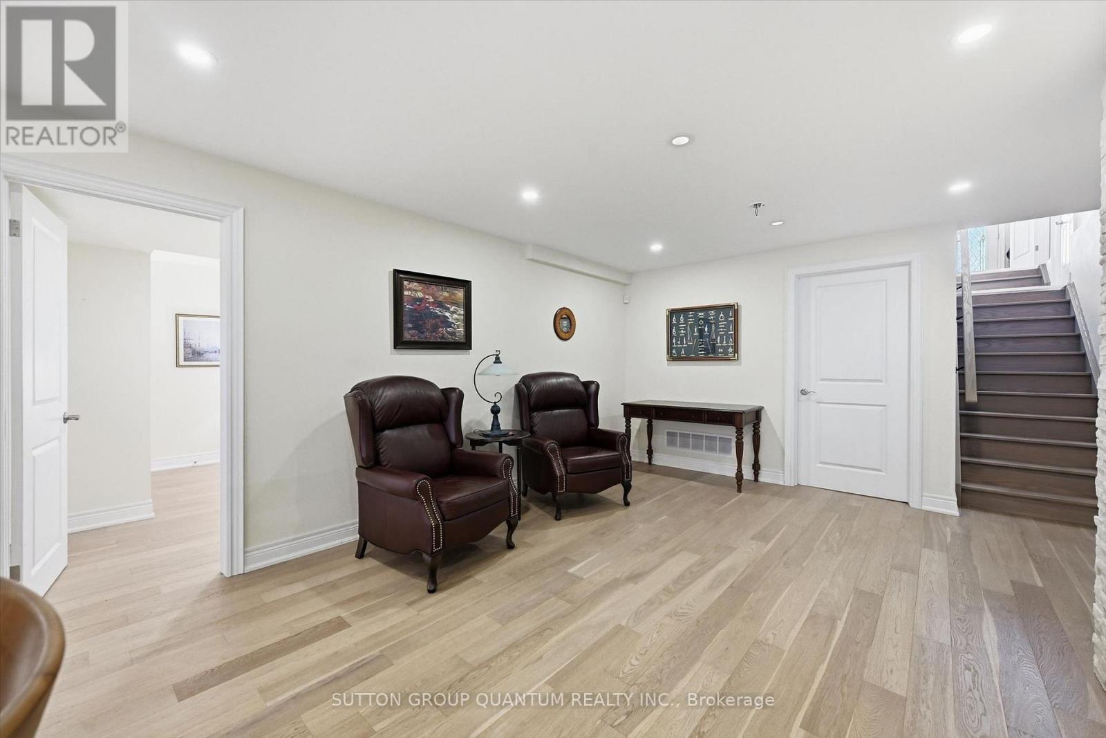 305 CALEDON AVENUE - Image 26