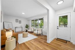 Office - 43 Richardson Avenue, Winnipeg, MB R2V2N3 Photo 7
