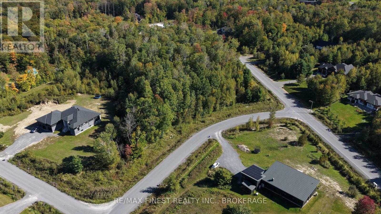 Land for Sale in Ottawa – 1581 KINSELLA DRIVE, Ottawa – MLS# X12833270 - Image 2