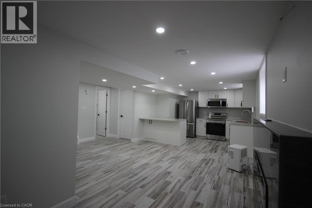 177 Broken Oak Crescent — photo 10