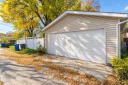 337 Bannerman Avenue, Winnipeg, MB R2W0V1 Photo 20