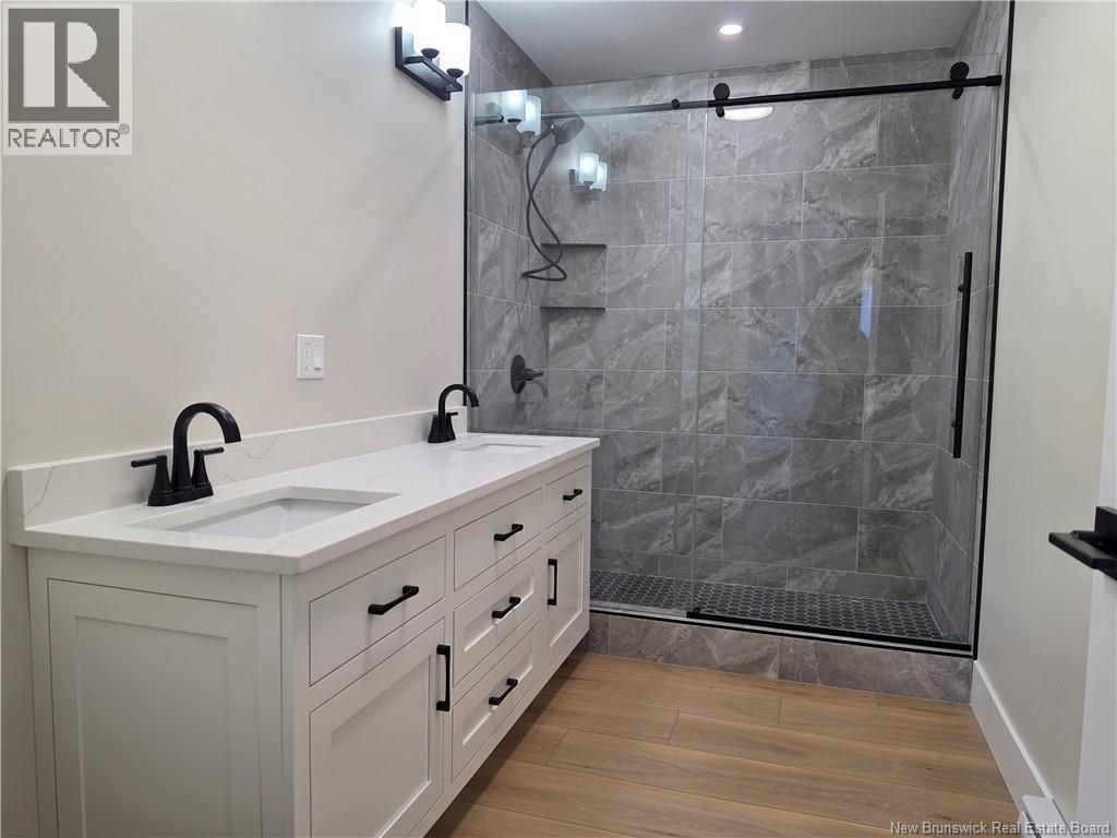 14 Hemlock Street - Image 24