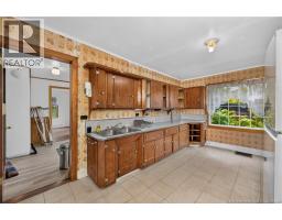 Living room - 31 Old Great Road, Hopewell Cape, NB E4H3H4 Photo 9