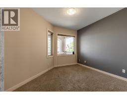 525 Edinburgh Road W - photo 24