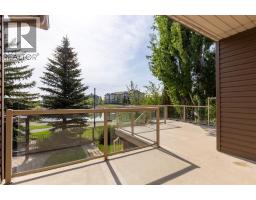 525 Edinburgh Road W - photo 37
