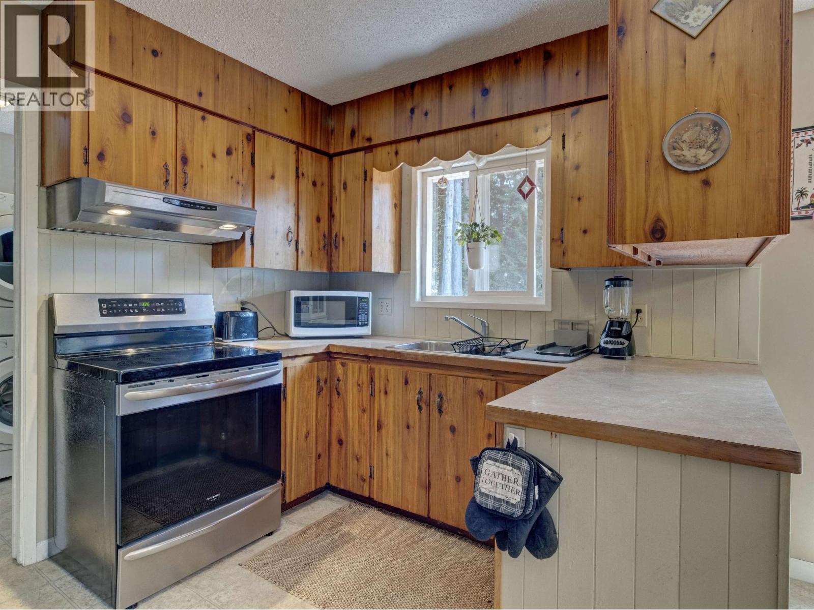 Photo of 3367 RICHARDS ROAD 19