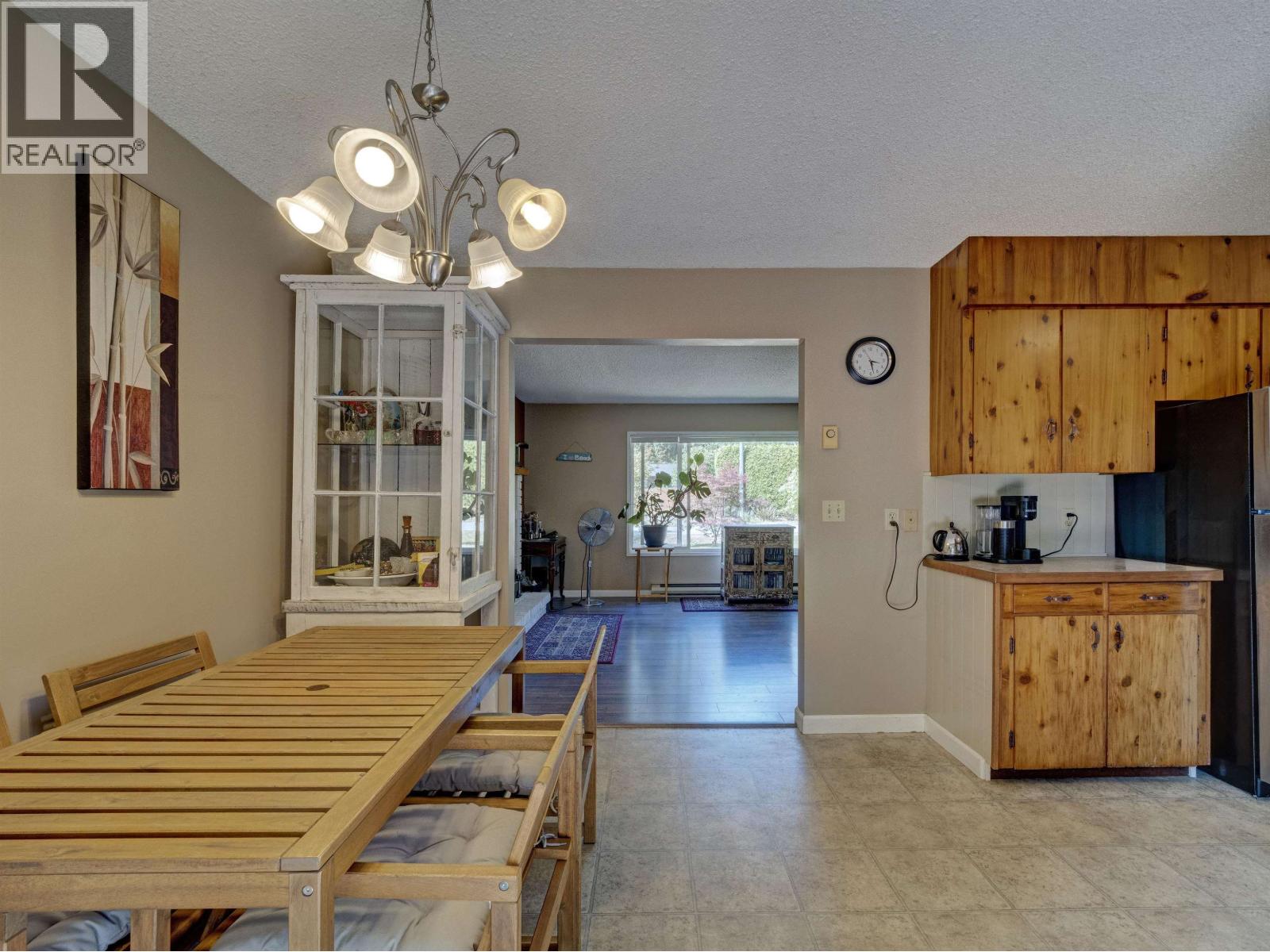 Photo of 3367 RICHARDS ROAD 17