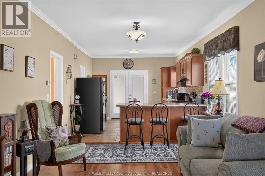 519 MCKAY - Image 10